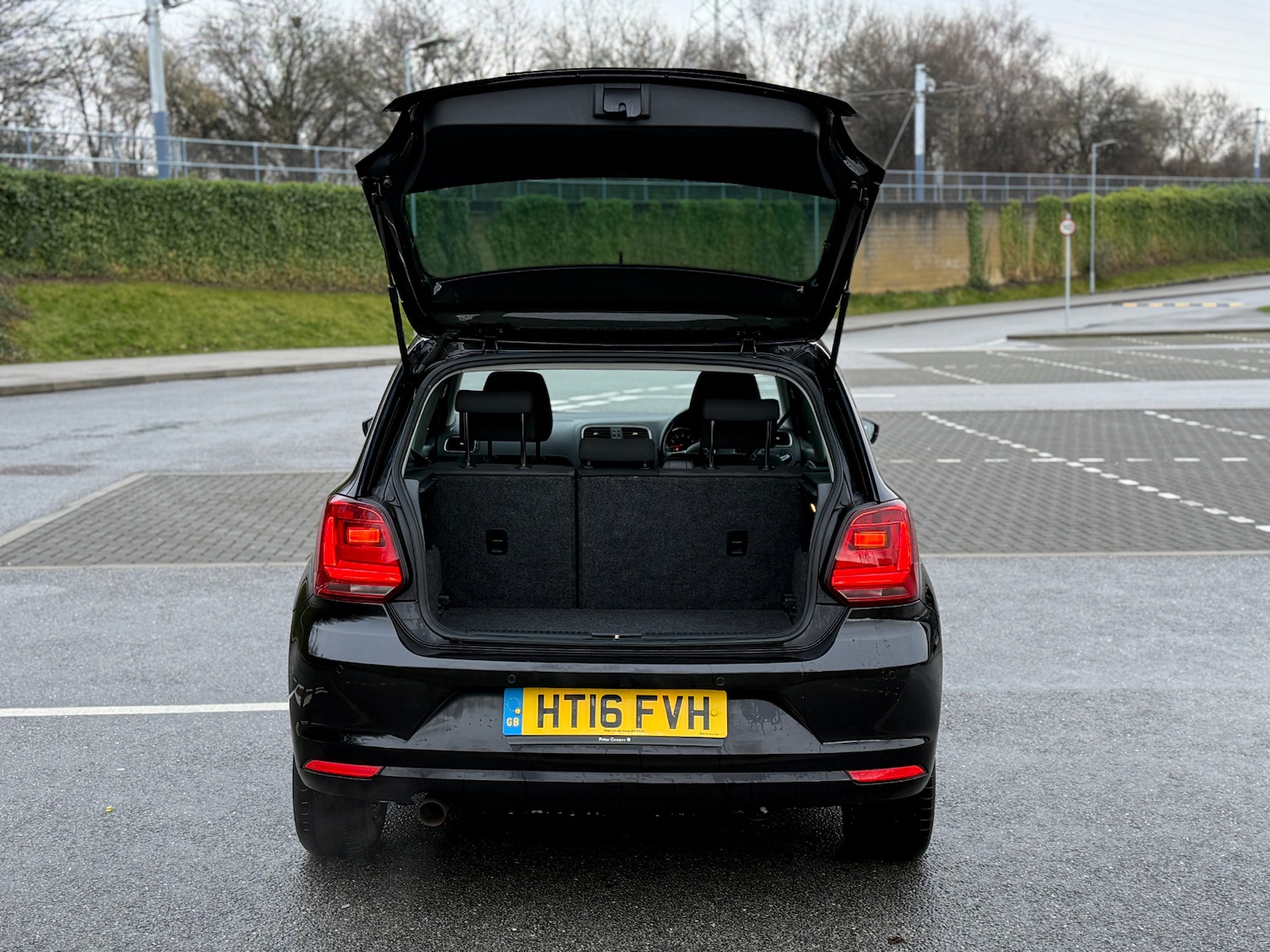 Used Volkswagen Polo 2016 for sale - 77247635: Photo 17