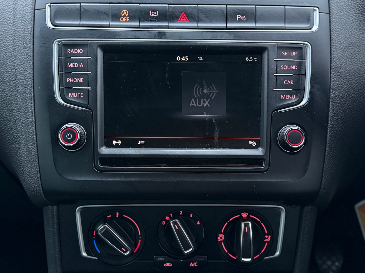 Used Volkswagen Polo 2016 for sale - 77247635: Photo 19