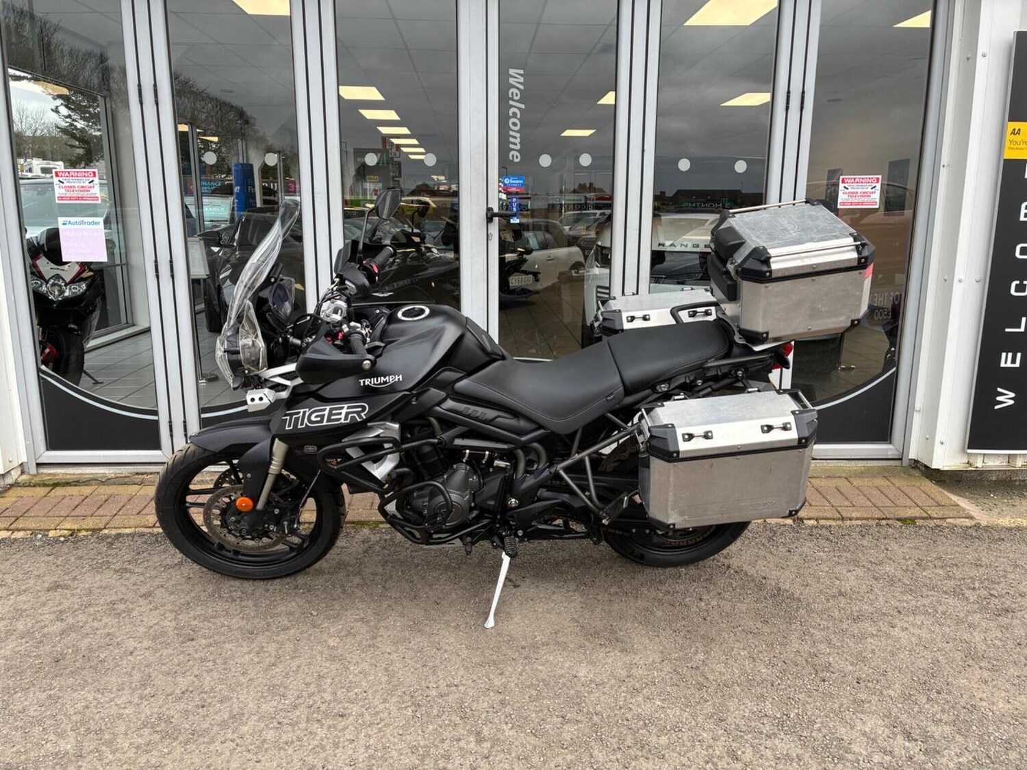 Used Triumph TIGER 800 2020 for sale - 78750476: Photo 3