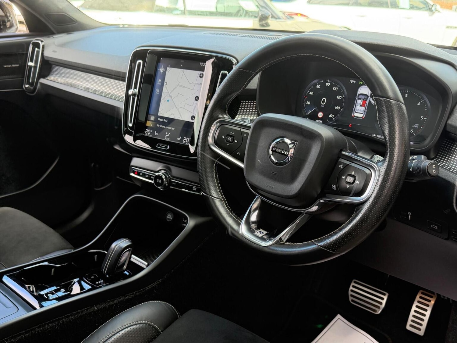 Used Volvo XC40 2018 for sale - 78070406: Photo 13