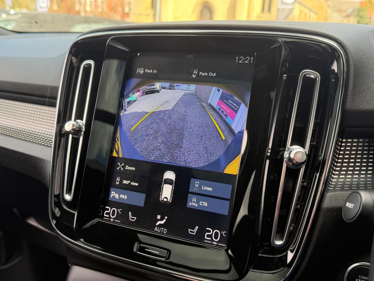 Used Volvo XC40 2018 for sale - 78070406: Photo 19