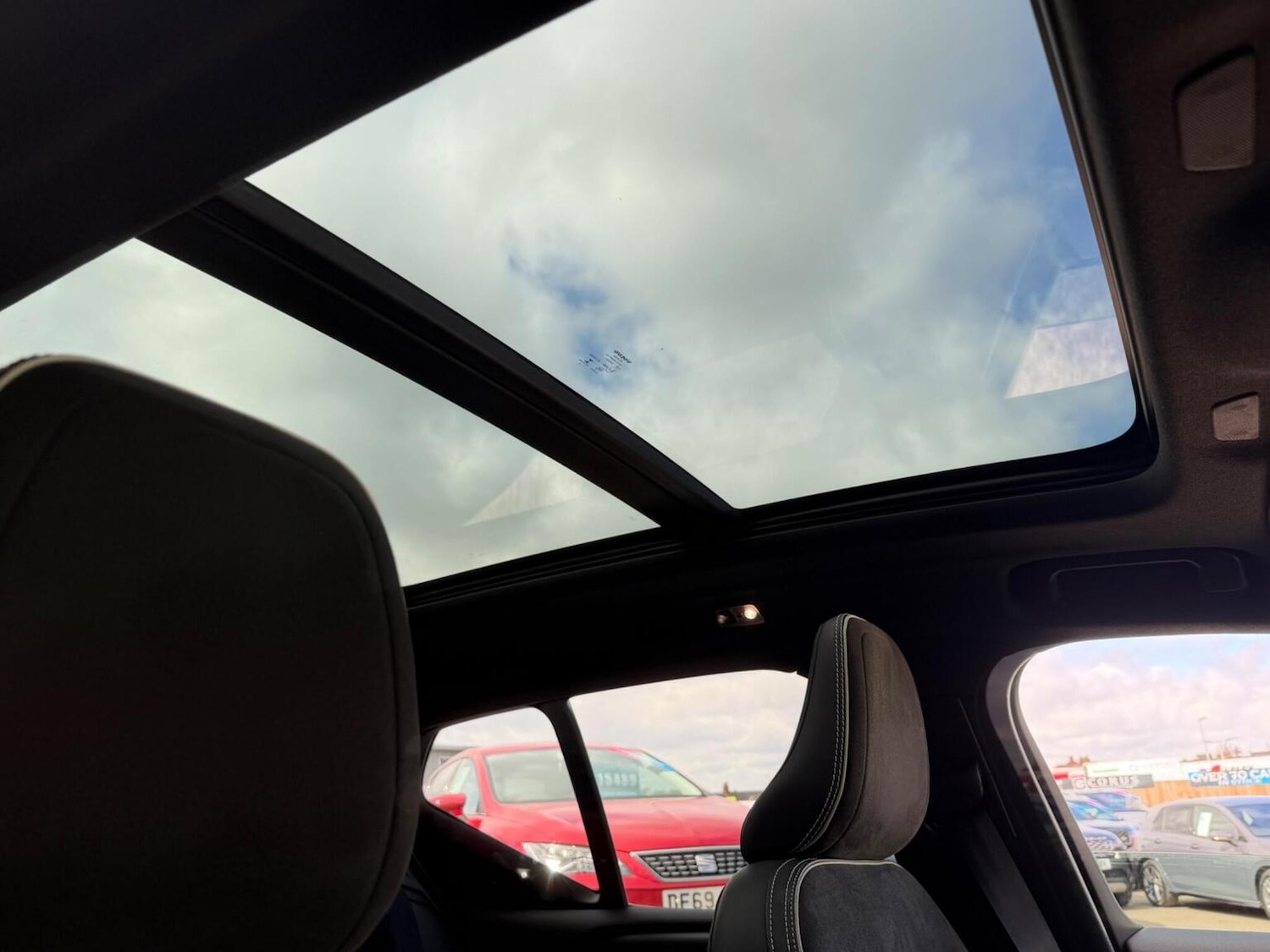 Used Volvo XC40 2018 for sale - 78070406: Photo 22