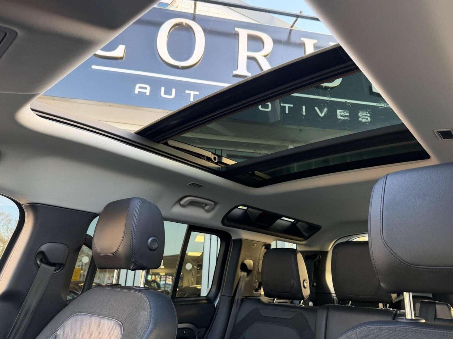 Used Land Rover Defender 2021 for sale - 77516072: Photo 16