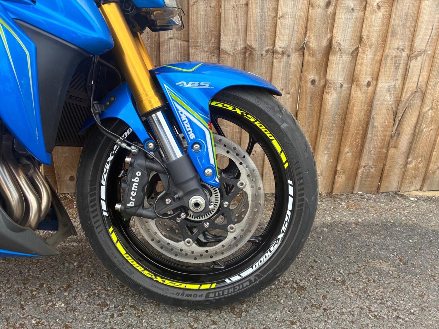 Suzuki GSX-S