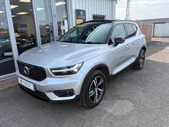 Used Volvo XC40 2018 for sale - 76012590: Photo