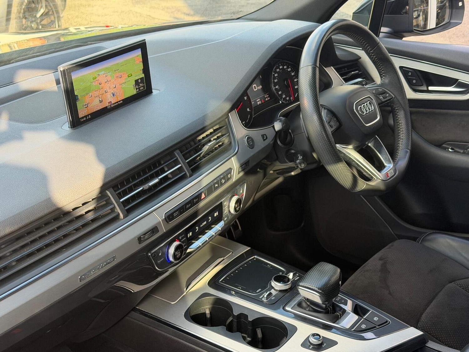 Used Audi Q7 2018 for sale - 77494727: Photo 19