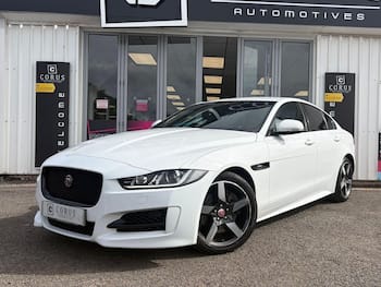 Used Jaguar XE 2019 for sale - 79697029: Photo