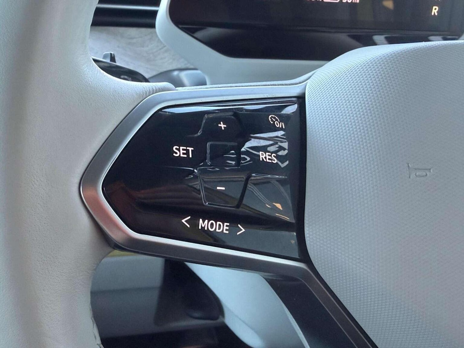 Used Volkswagen ID.Buzz 2024 for sale - 77453138: Photo 28