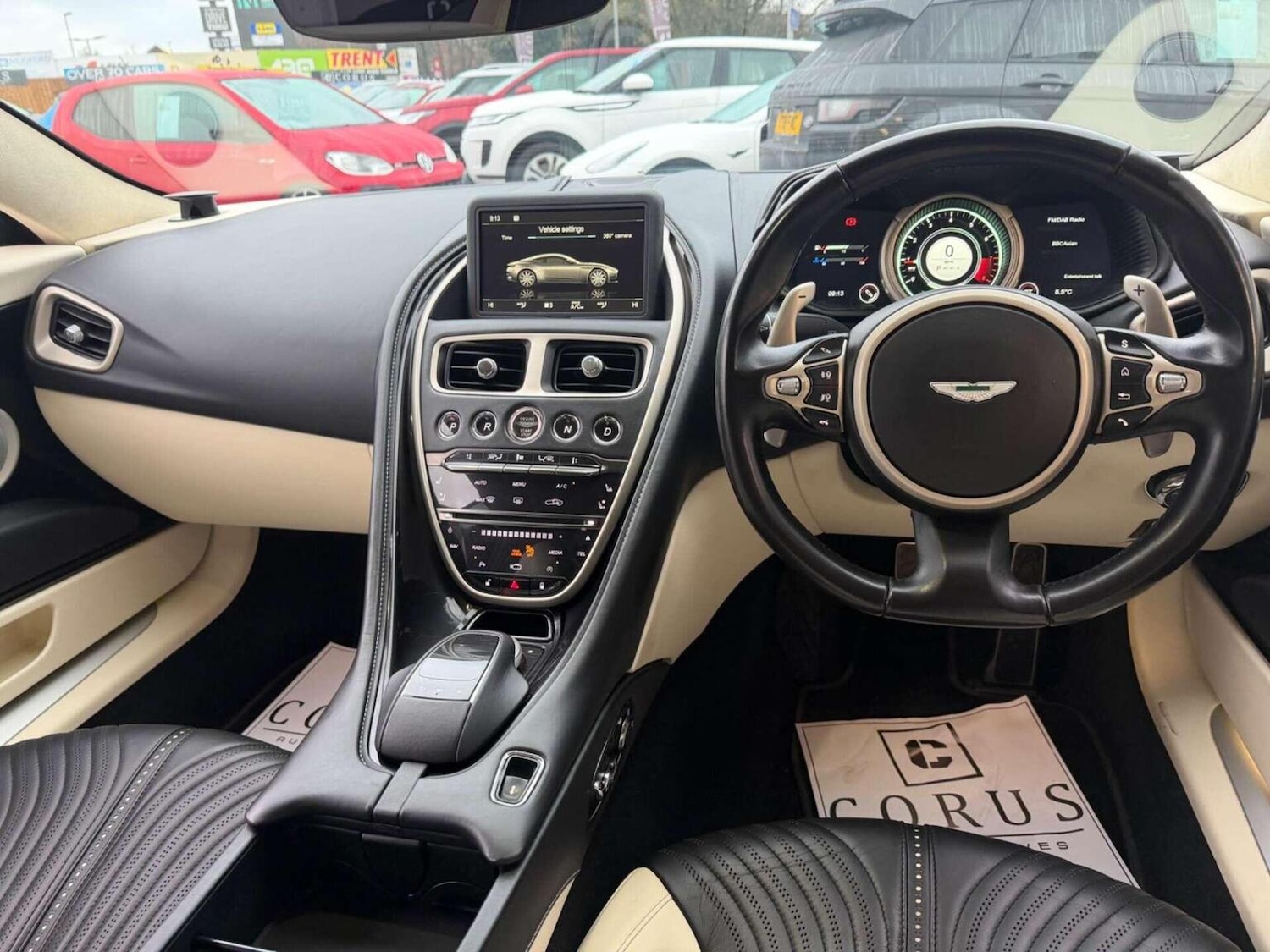 Used Aston Martin DB11 2017 for sale - 77453334: Photo 18