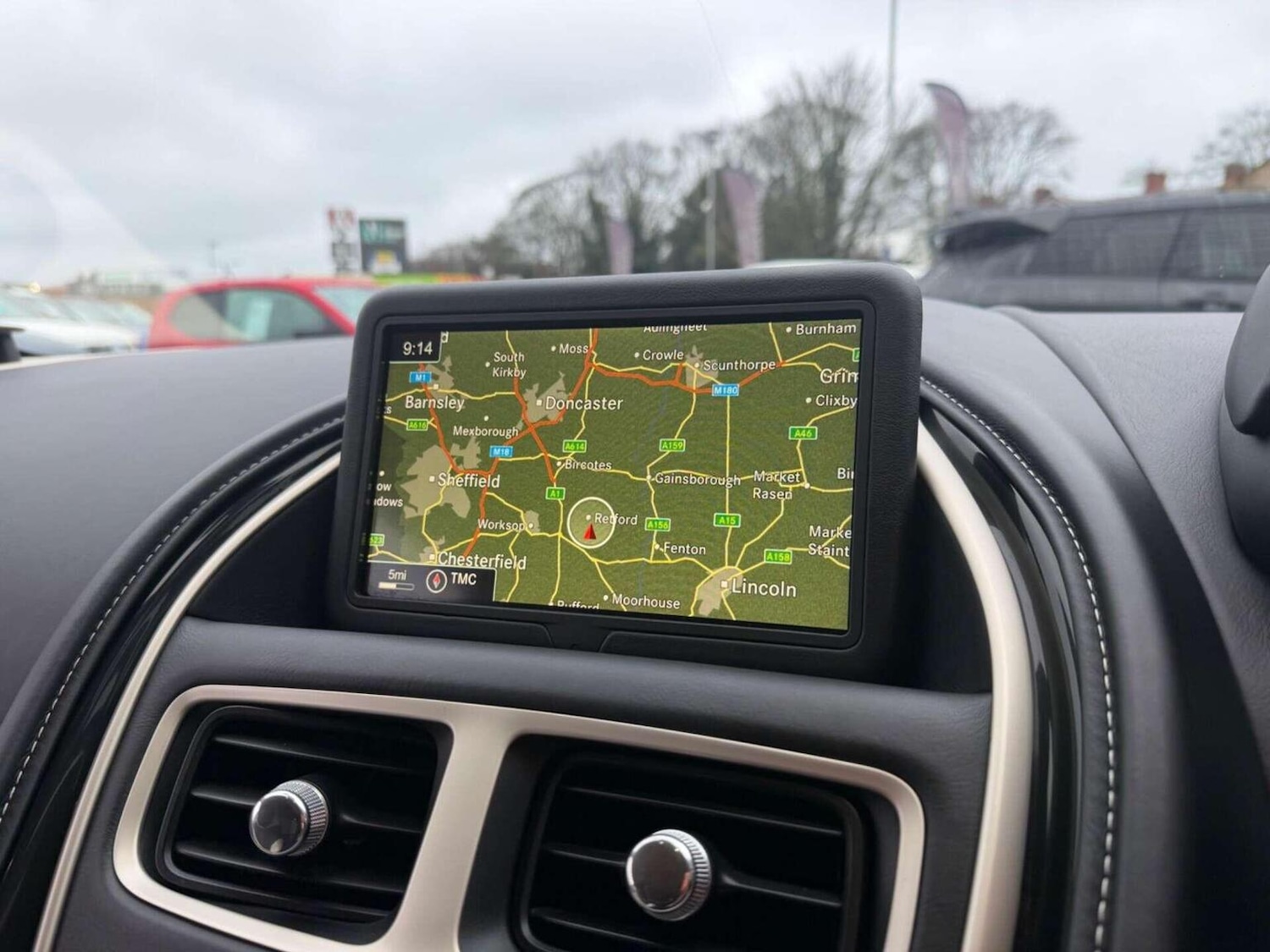 Used Aston Martin DB11 2017 for sale - 77453334: Photo 21