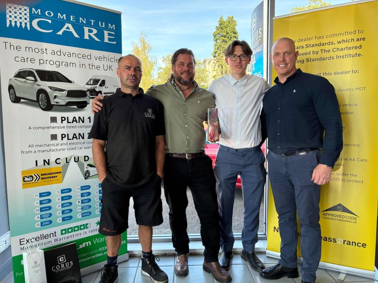 Used Aston Martin DB11 2017 for sale - 77453334: Photo 5