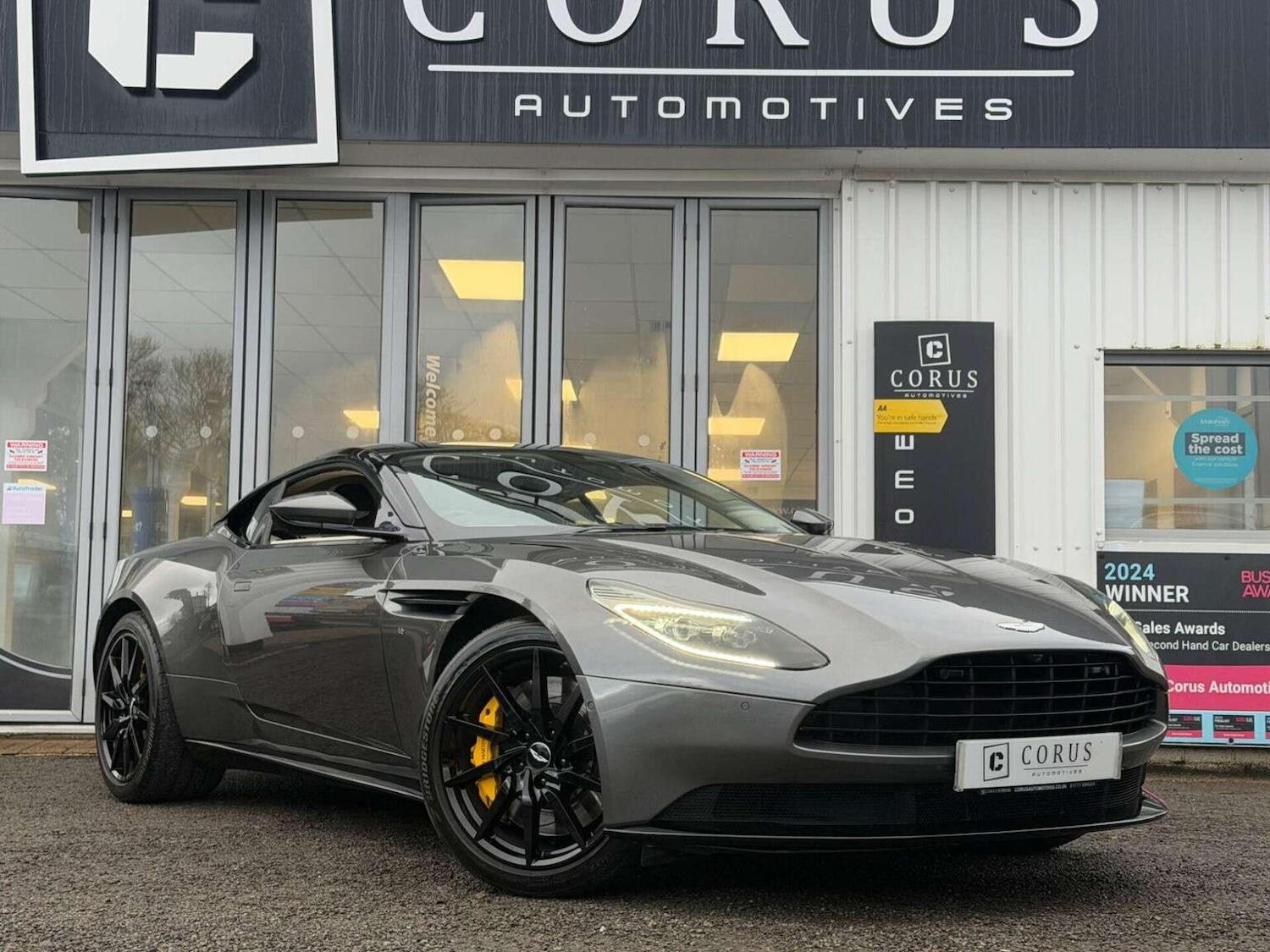 Used Aston Martin DB11 2017 for sale - 77453334: Photo 7