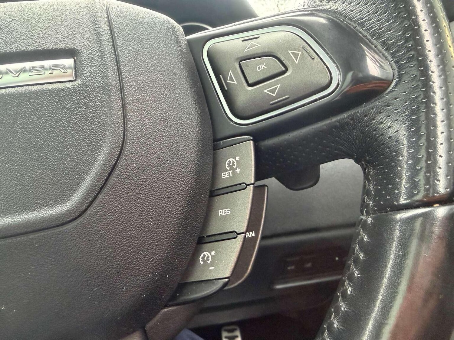 Used Land Rover Range Rover Evoque 2018 for sale - 77453401: Photo 18