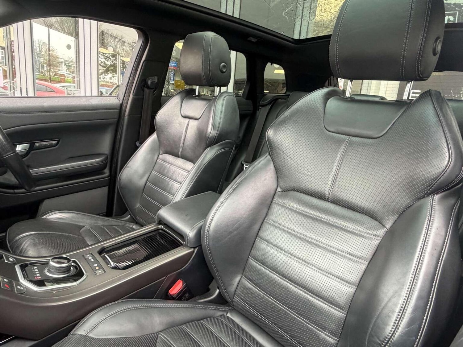 Used Land Rover Range Rover Evoque 2018 for sale - 77453401: Photo 22