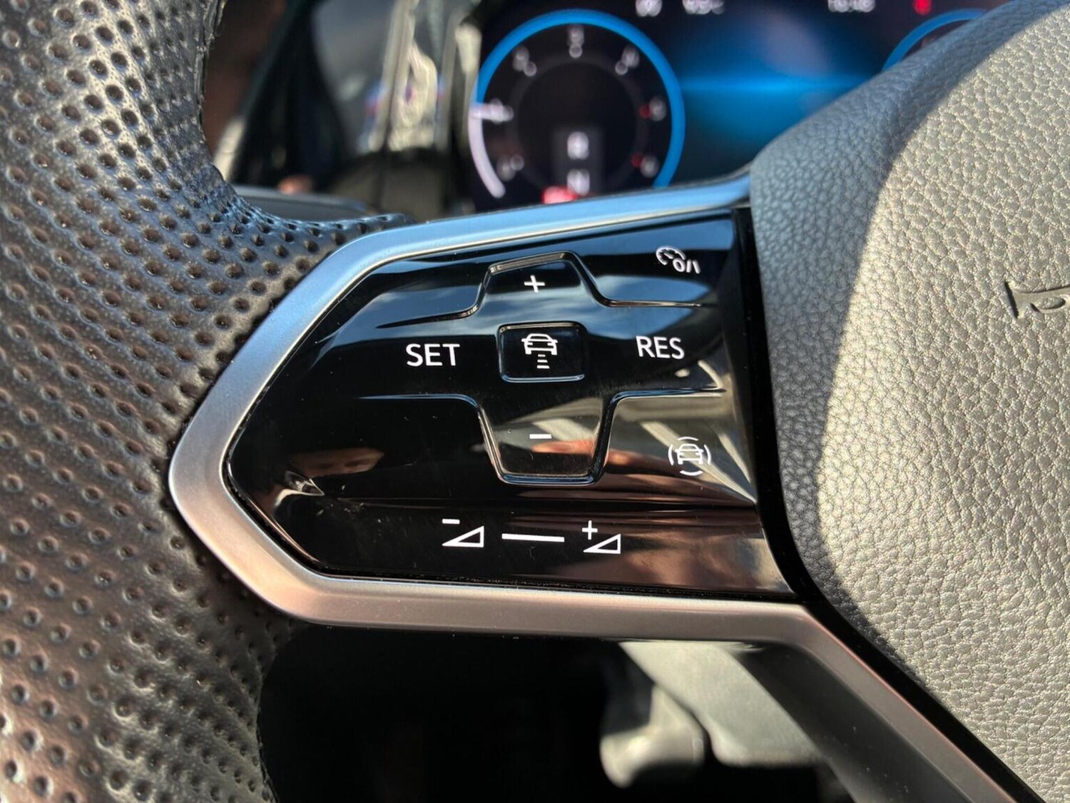 Used Volkswagen Golf 2020 for sale - 78018334: Photo 23