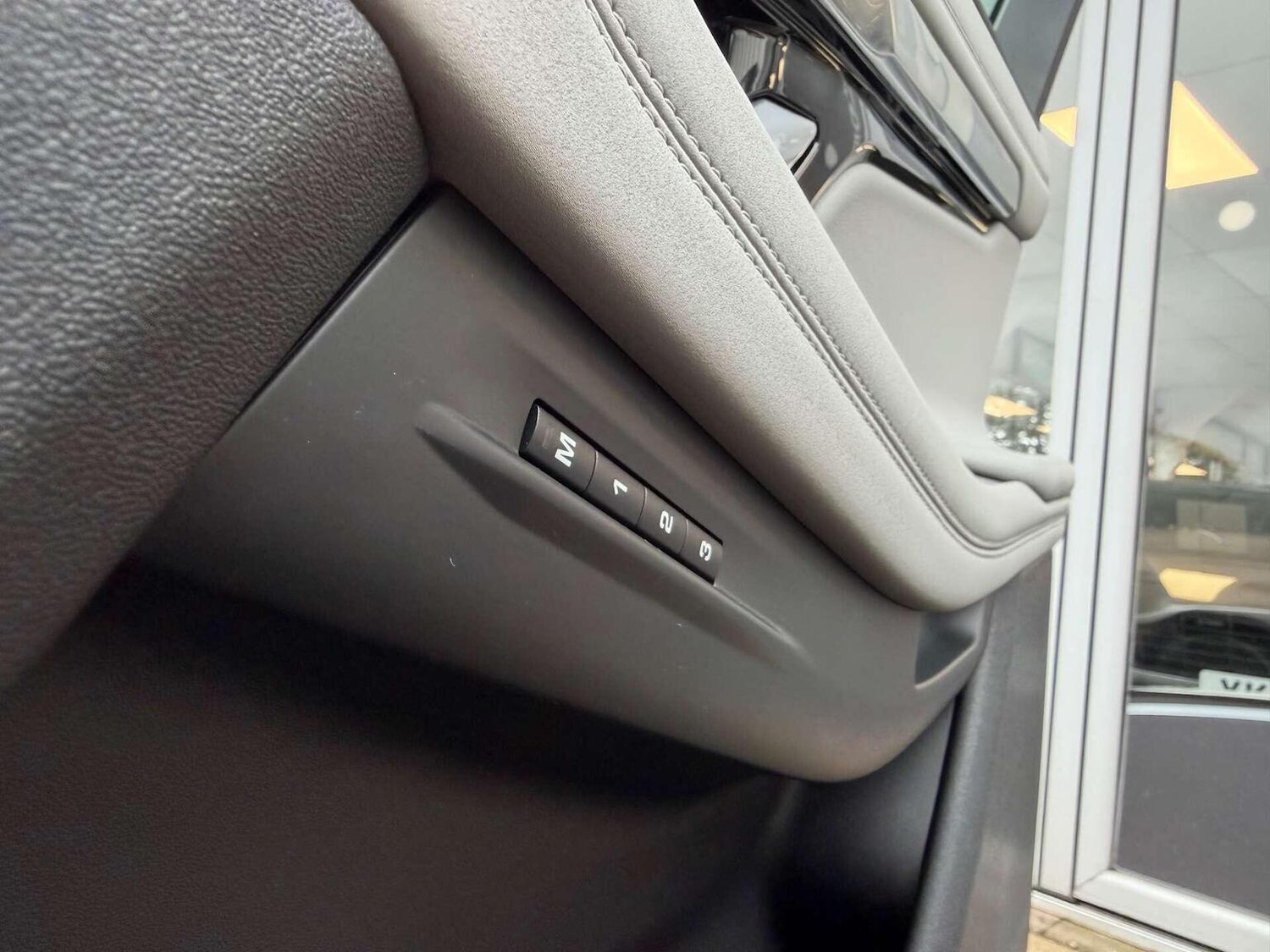 Used Land Rover Range Rover Evoque 2019 for sale - 77465701: Photo 22