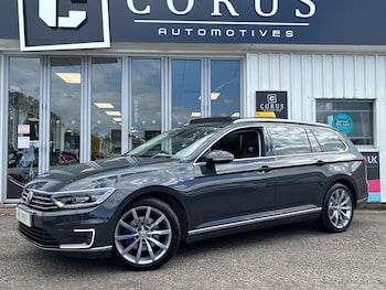 Used Volkswagen Passat 2018 for sale - 78459624: Photo