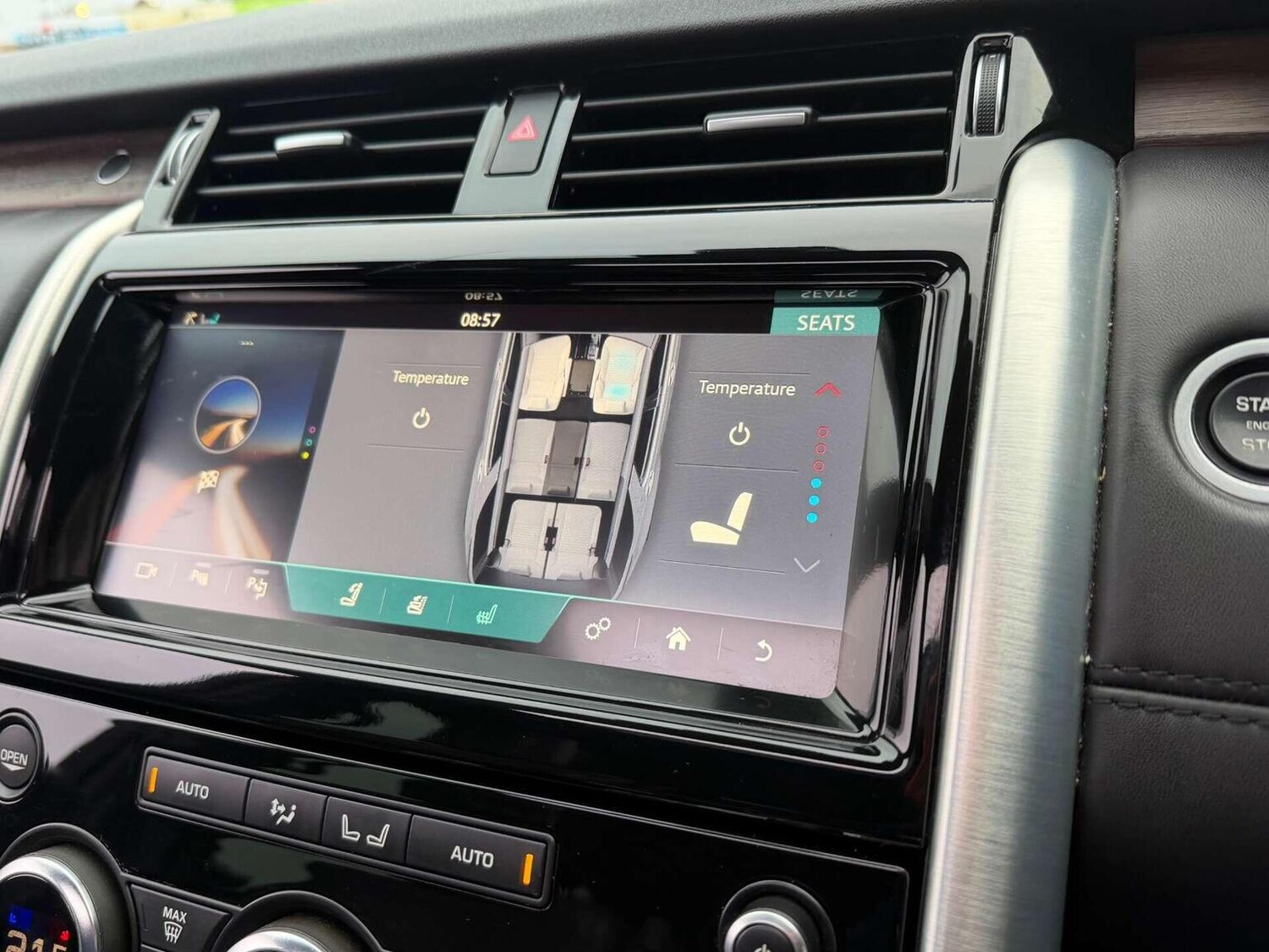 Used Land Rover Discovery 2020 for sale - 77453322: Photo 15