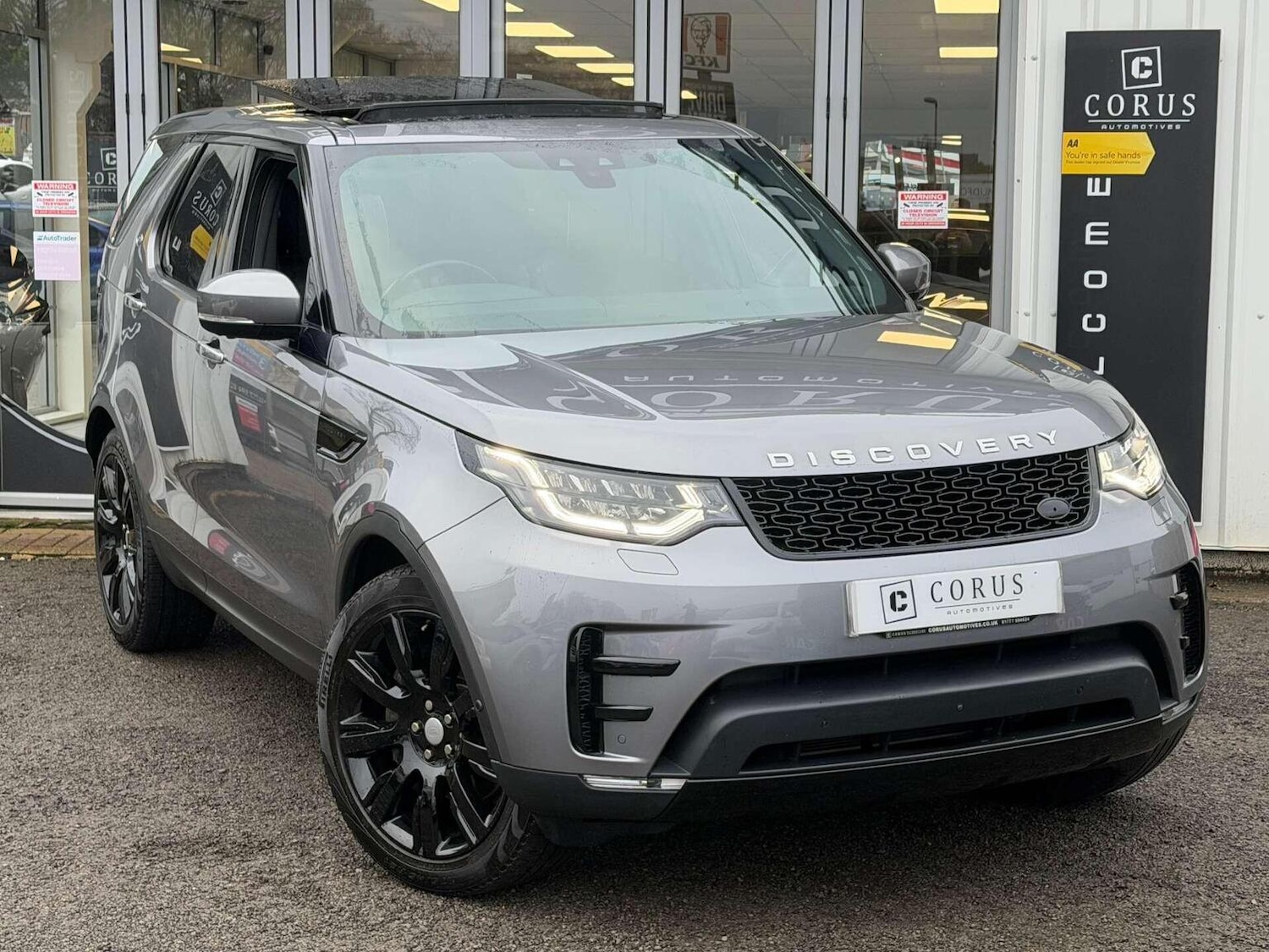 Used Land Rover Discovery 2020 for sale - 77453322: Photo 4