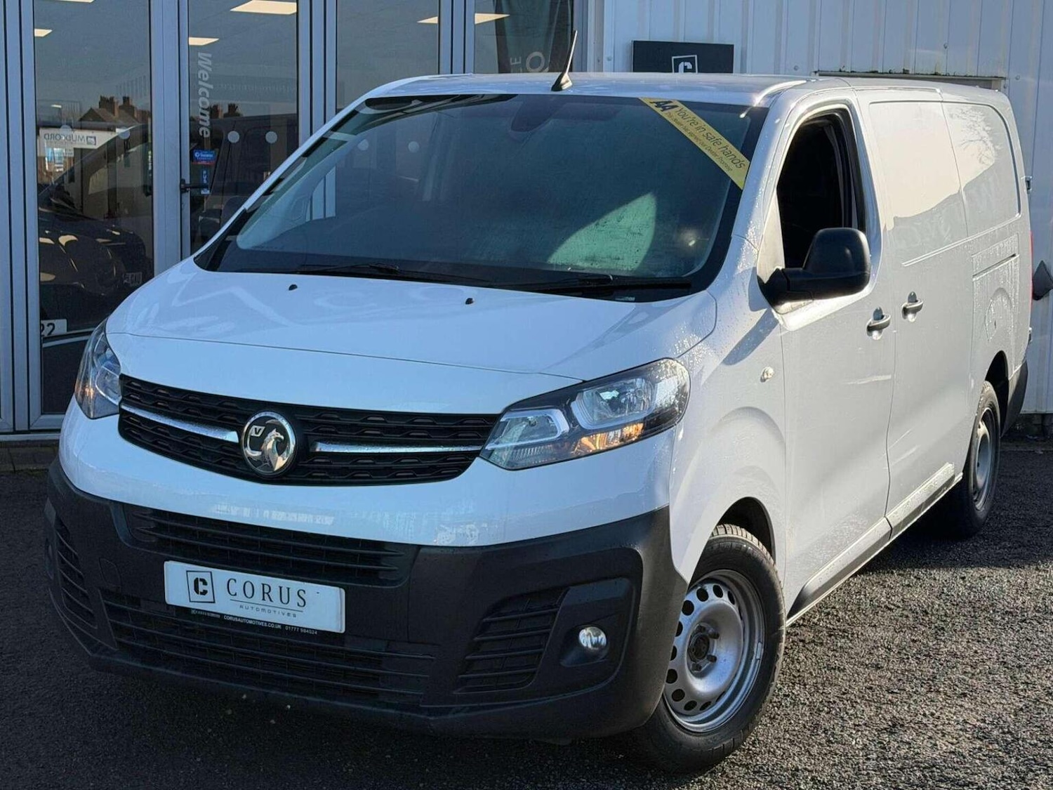 Used Vauxhall Vivaro 2023 for sale - 77453228: Photo 2