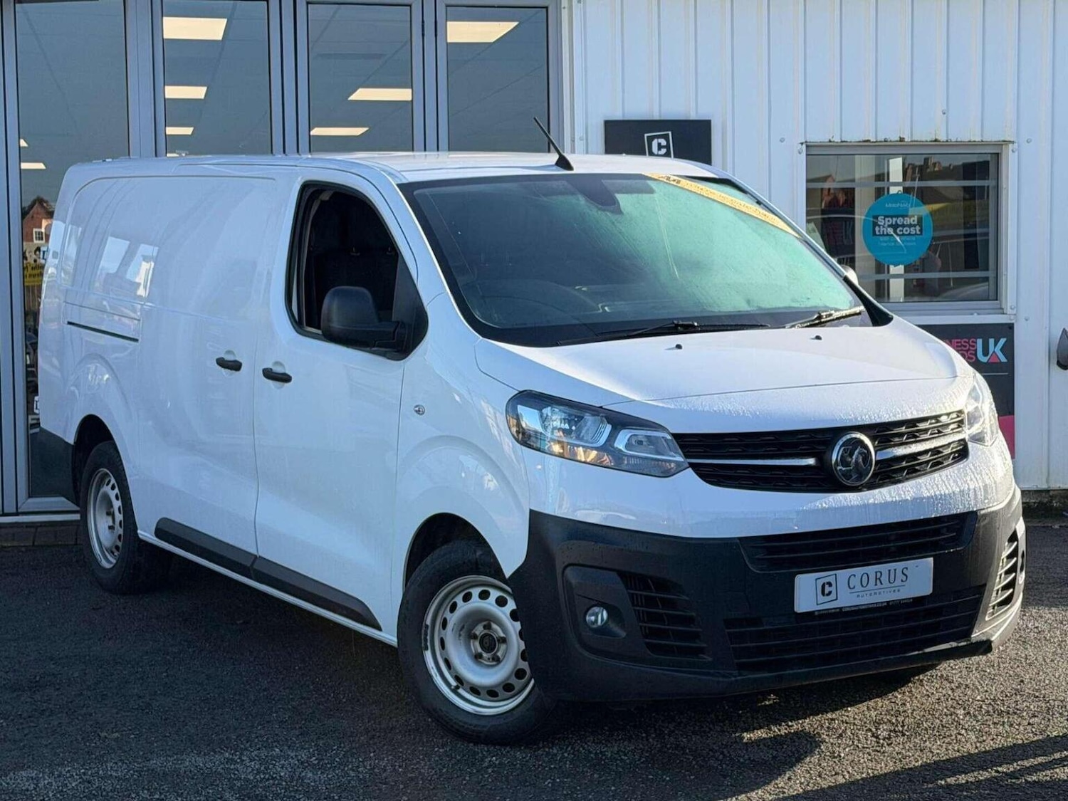 Used Vauxhall Vivaro 2023 for sale - 77453228: Photo 3