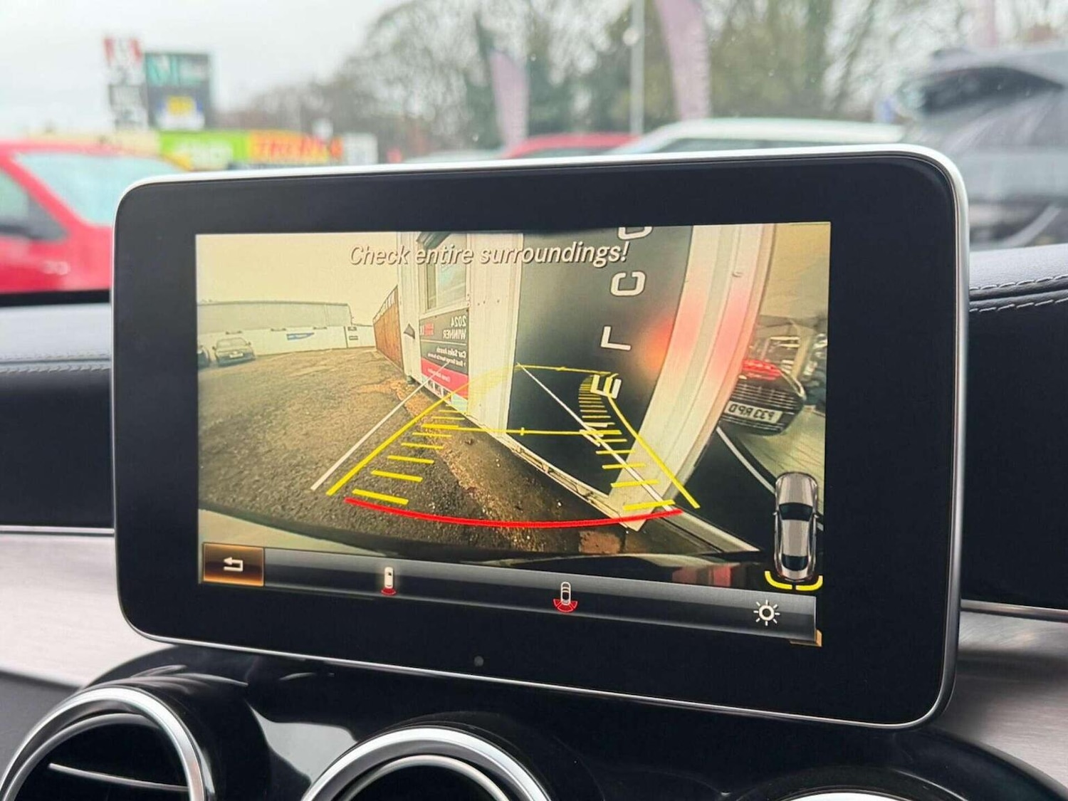 Used Mercedes-Benz C Class 2018 for sale - 77453353: Photo 24