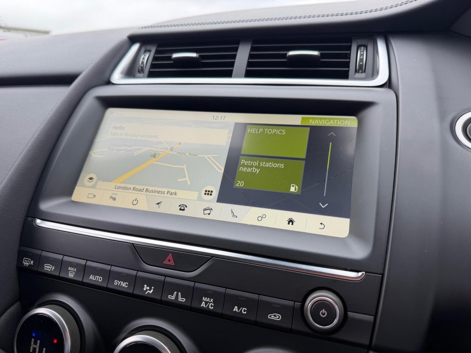 Used Jaguar E-Pace 2018 for sale - 77694216: Photo 13