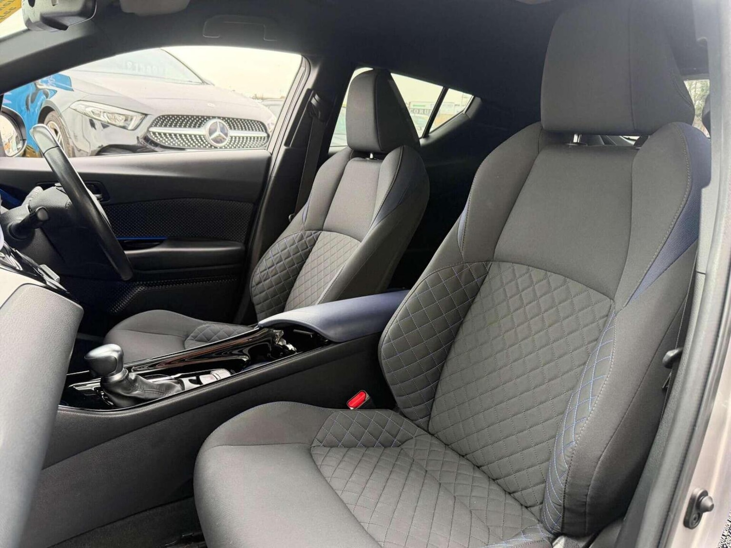 Used Toyota C-HR 2020 for sale - 77453140: Photo 13