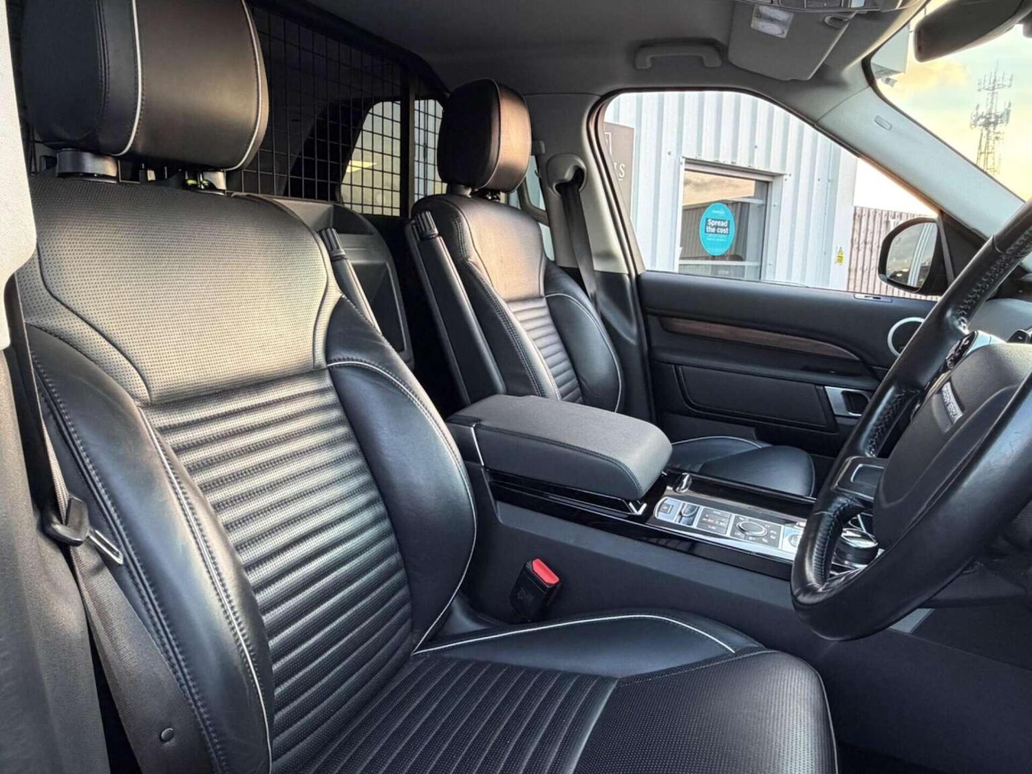 Used Land Rover Discovery 2019 for sale - 77453181: Photo 15