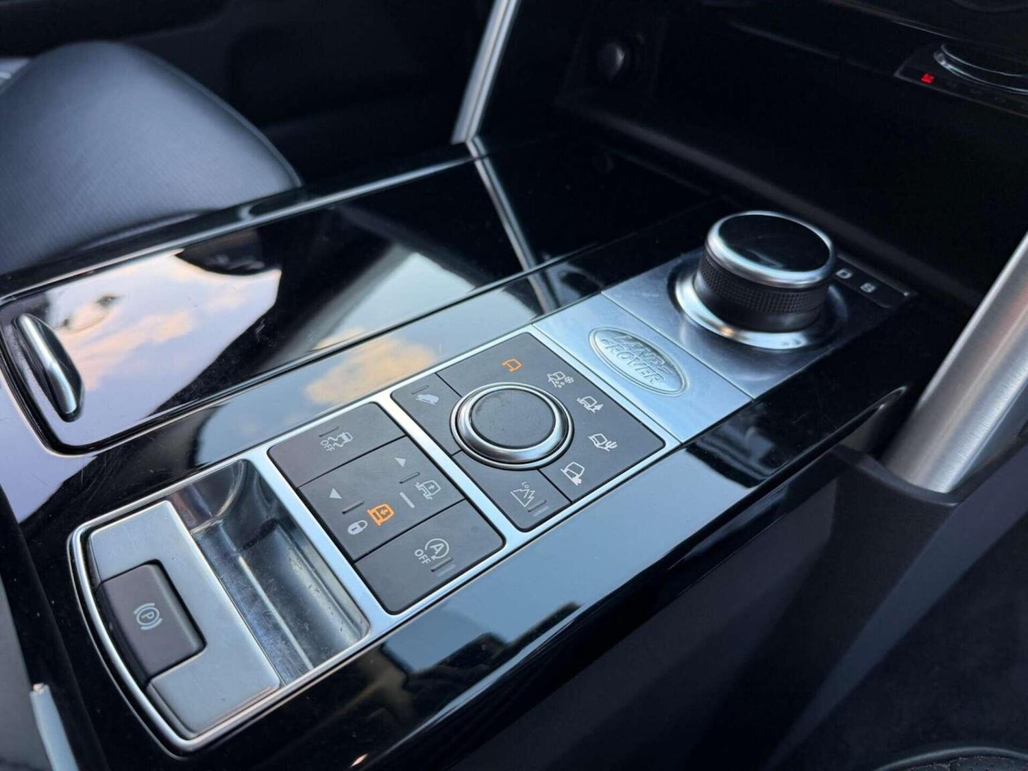 Used Land Rover Discovery 2019 for sale - 77453181: Photo 20