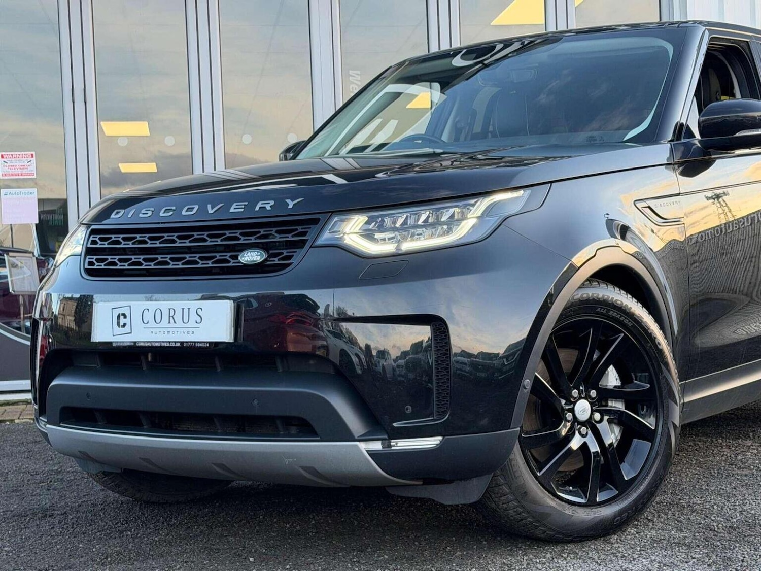 Used Land Rover Discovery 2019 for sale - 77453181: Photo 3