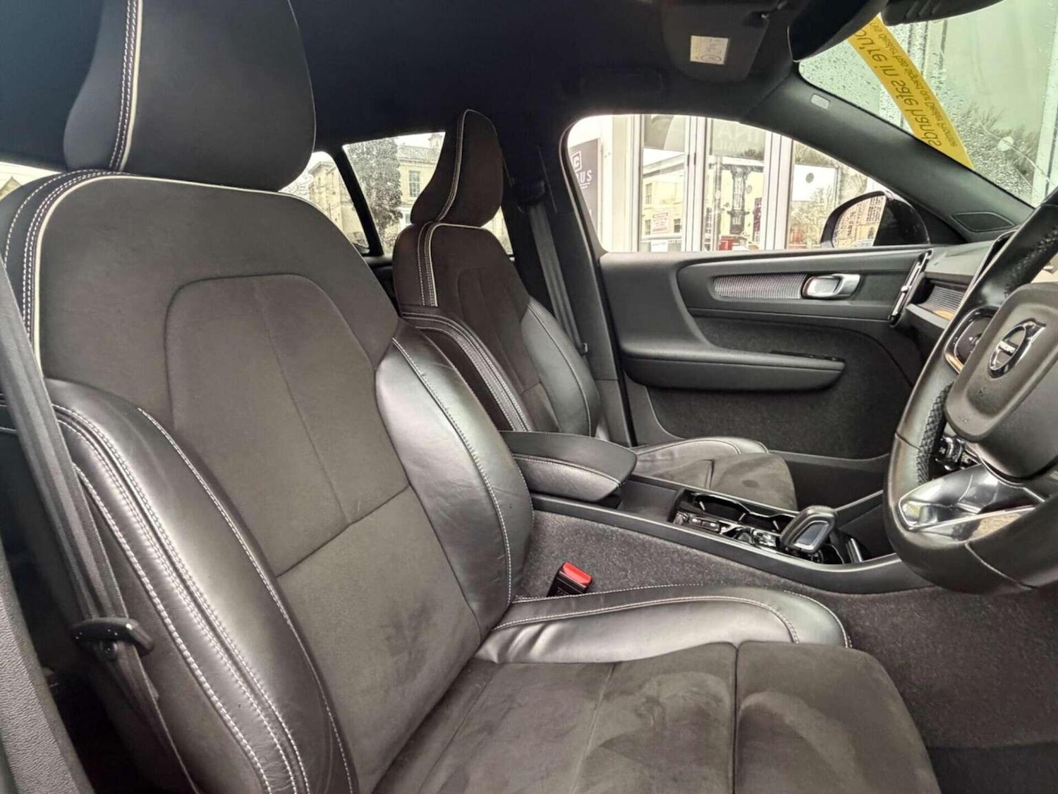 Used Volvo XC40 2021 for sale - 77453105: Photo 15