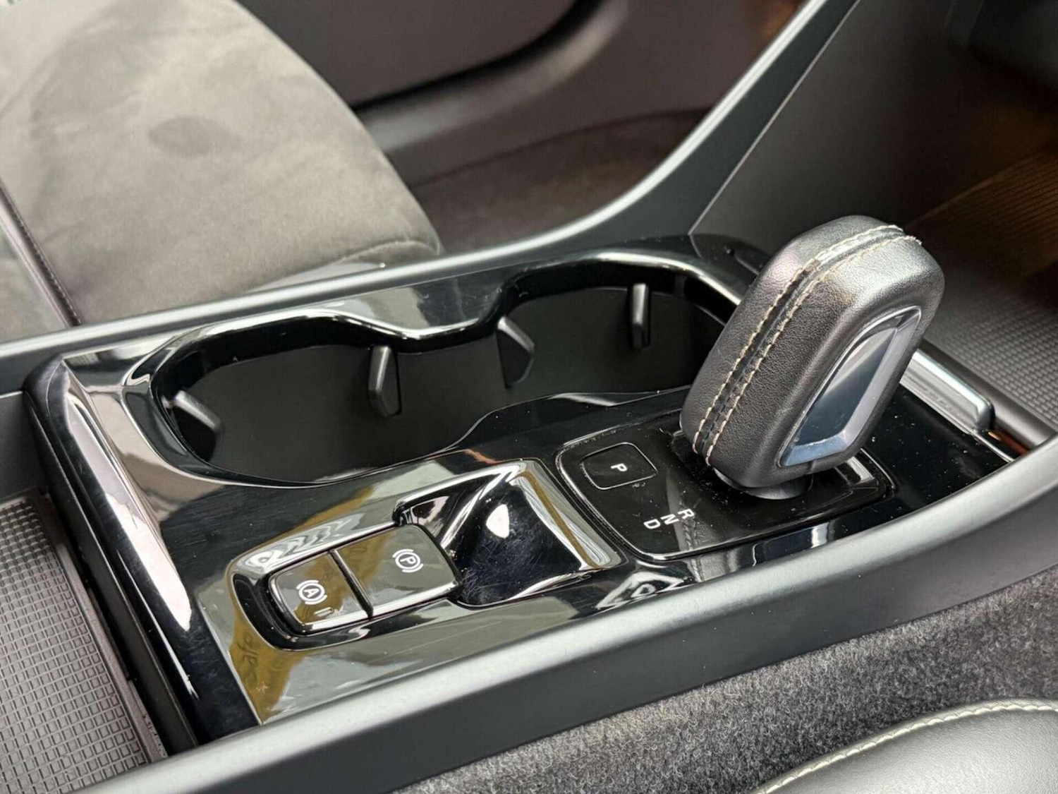 Used Volvo XC40 2021 for sale - 77453105: Photo 16