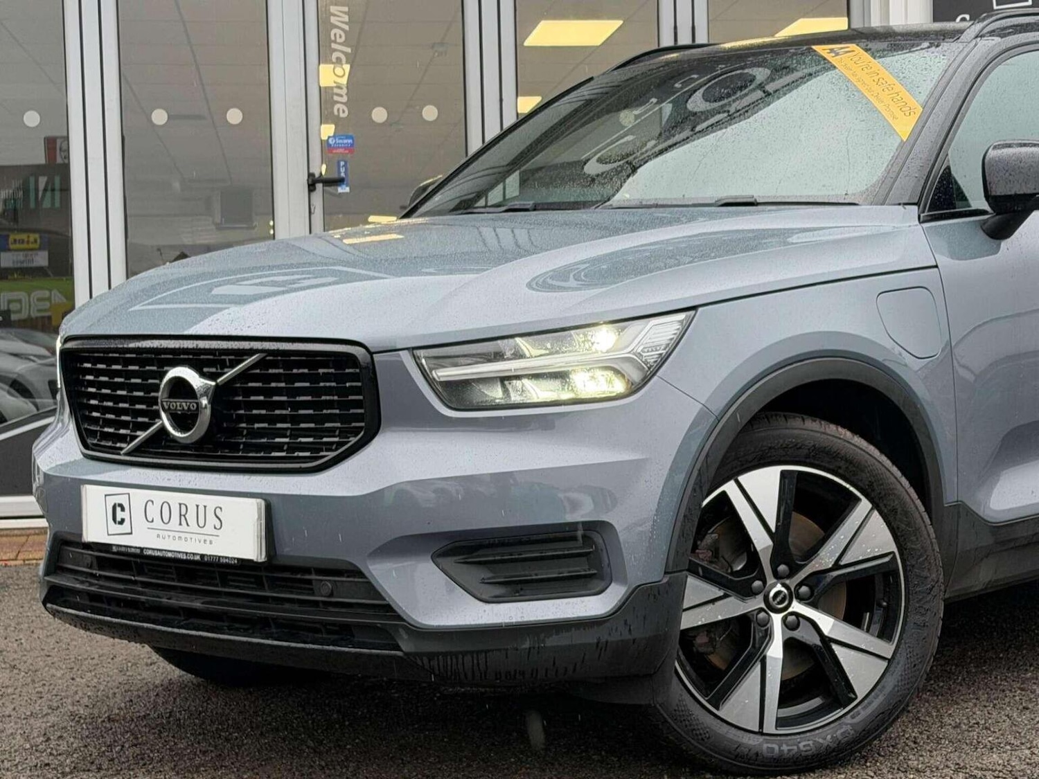 Used Volvo XC40 2021 for sale - 77453105: Photo 3