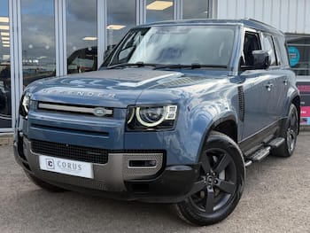 Used Land Rover Defender 110 2021 for sale - 79620519: Photo