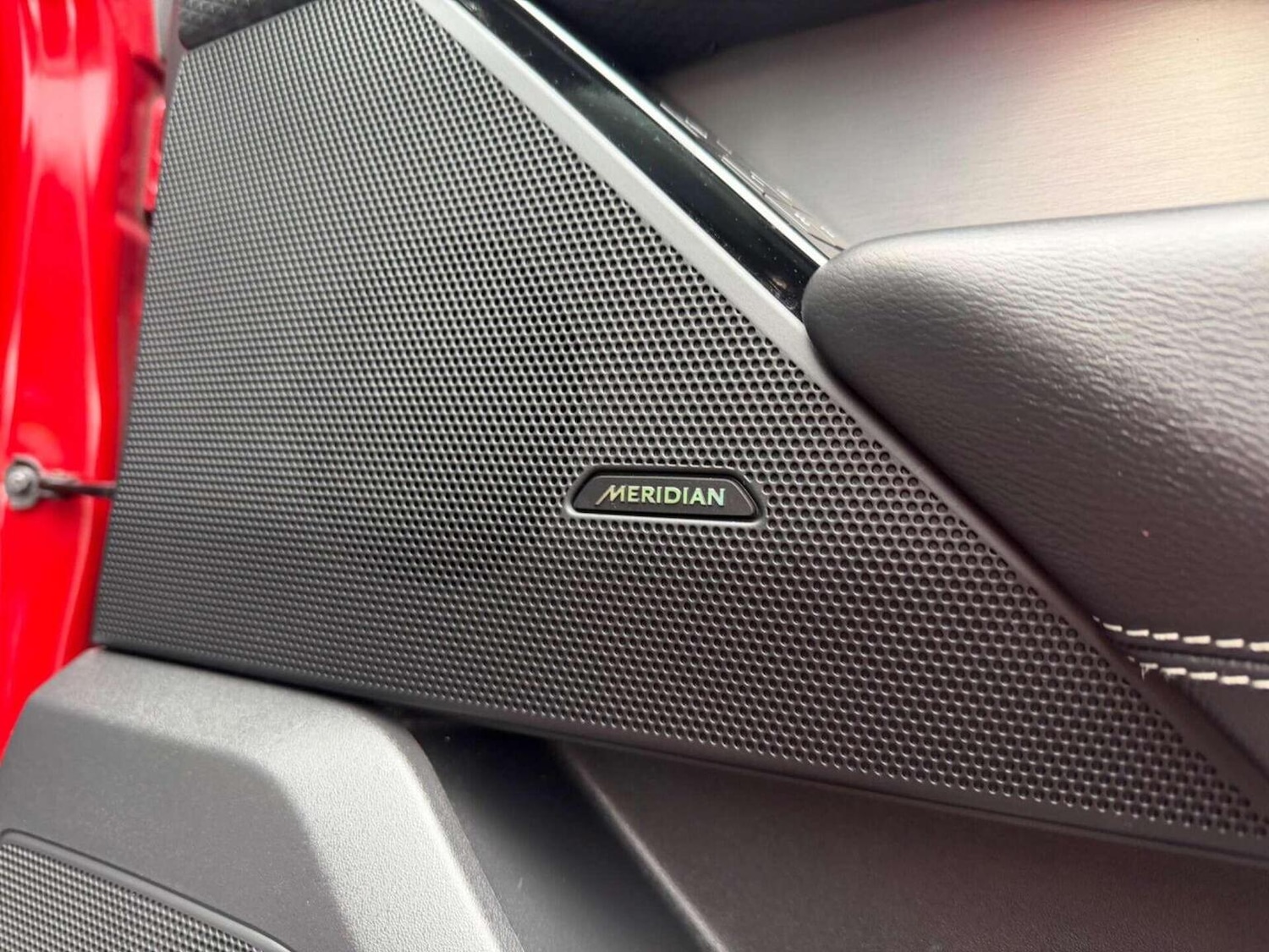 Used Land Rover Range Rover Velar 2018 for sale - 77453358: Photo 18