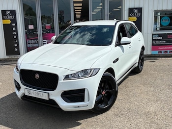 Used Jaguar F-Pace 2019 for sale - 79115443: Photo