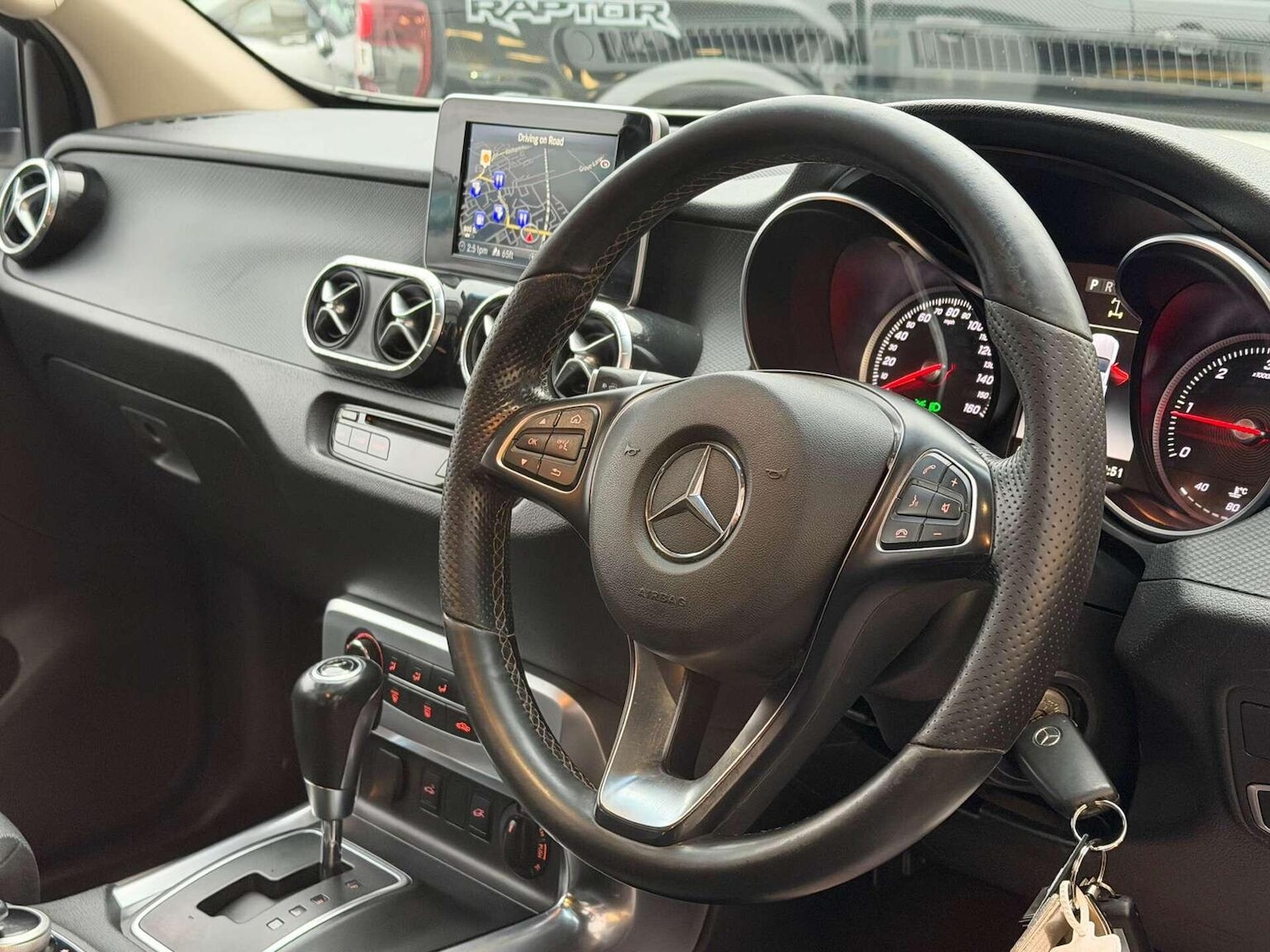 Used Mercedes-Benz X Class 2020 for sale - 77453285: Photo 14