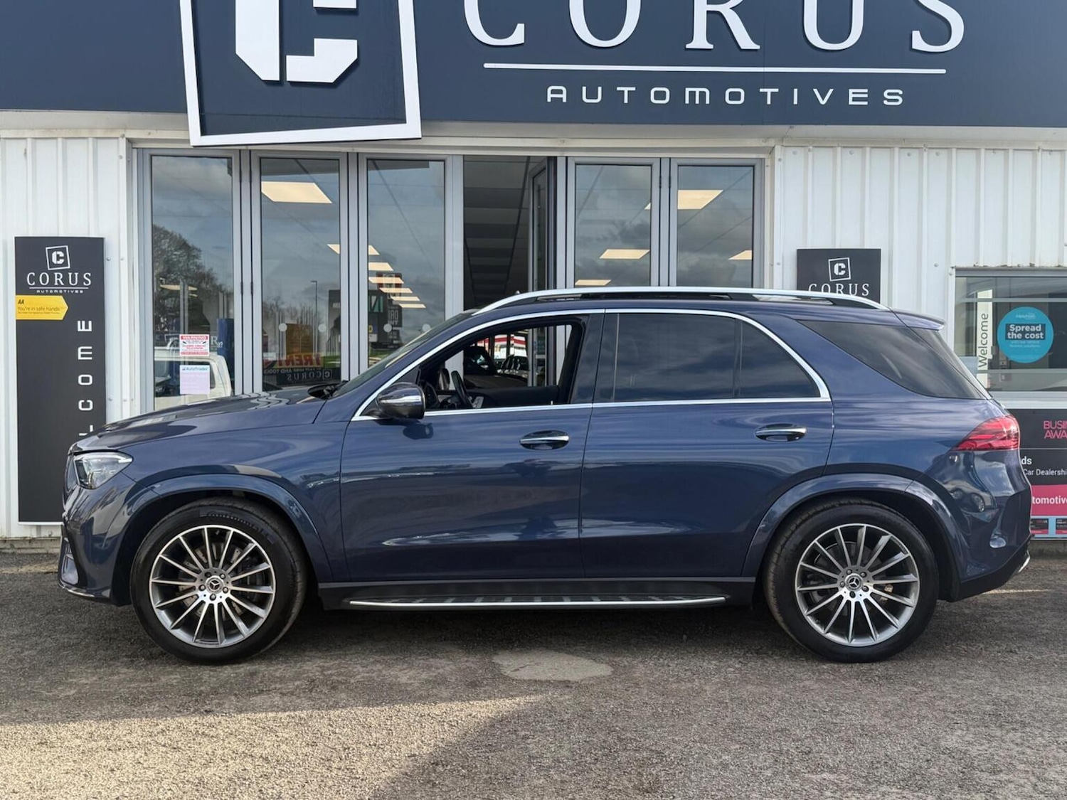 Used Mercedes-Benz GLE 2024 for sale - 77635336: Photo 9