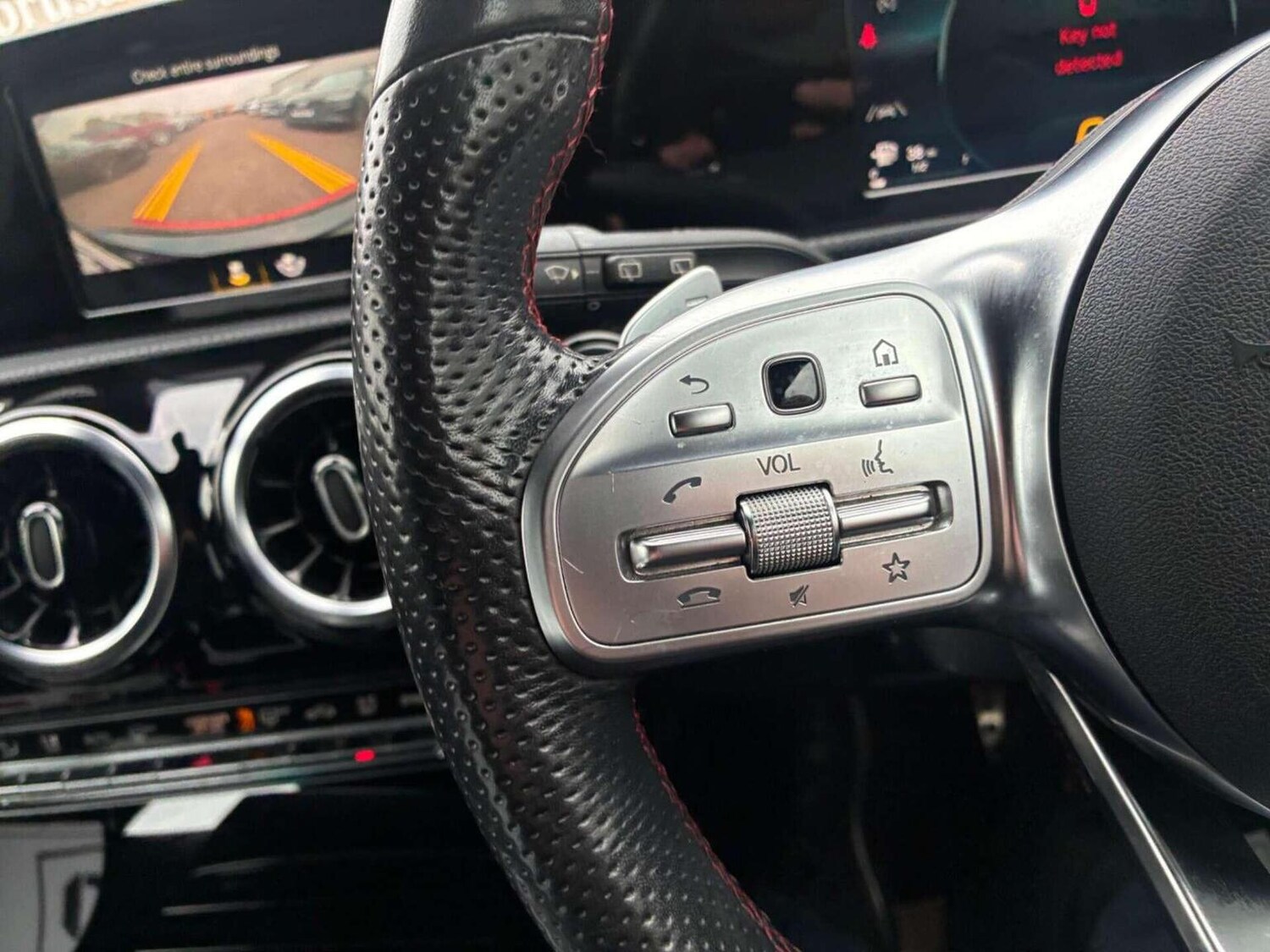 Used Mercedes-Benz A-Class 2019 for sale - 77465634: Photo 30