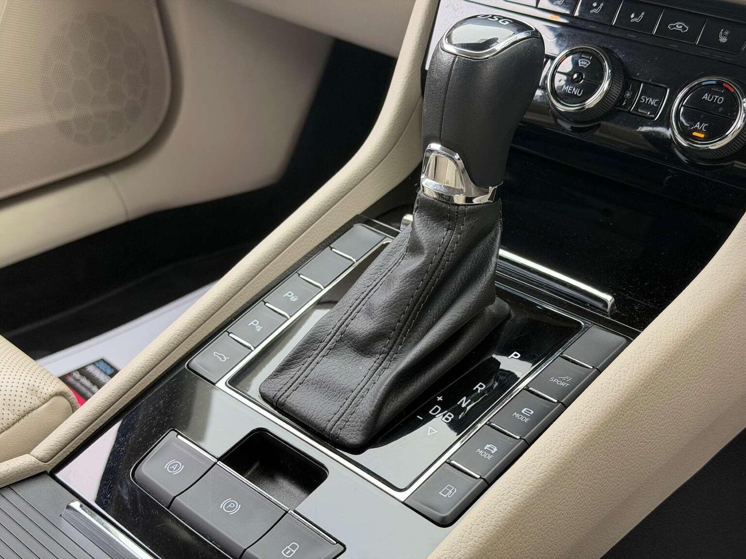 Used Skoda Superb 2020 for sale - 77478096: Photo 14