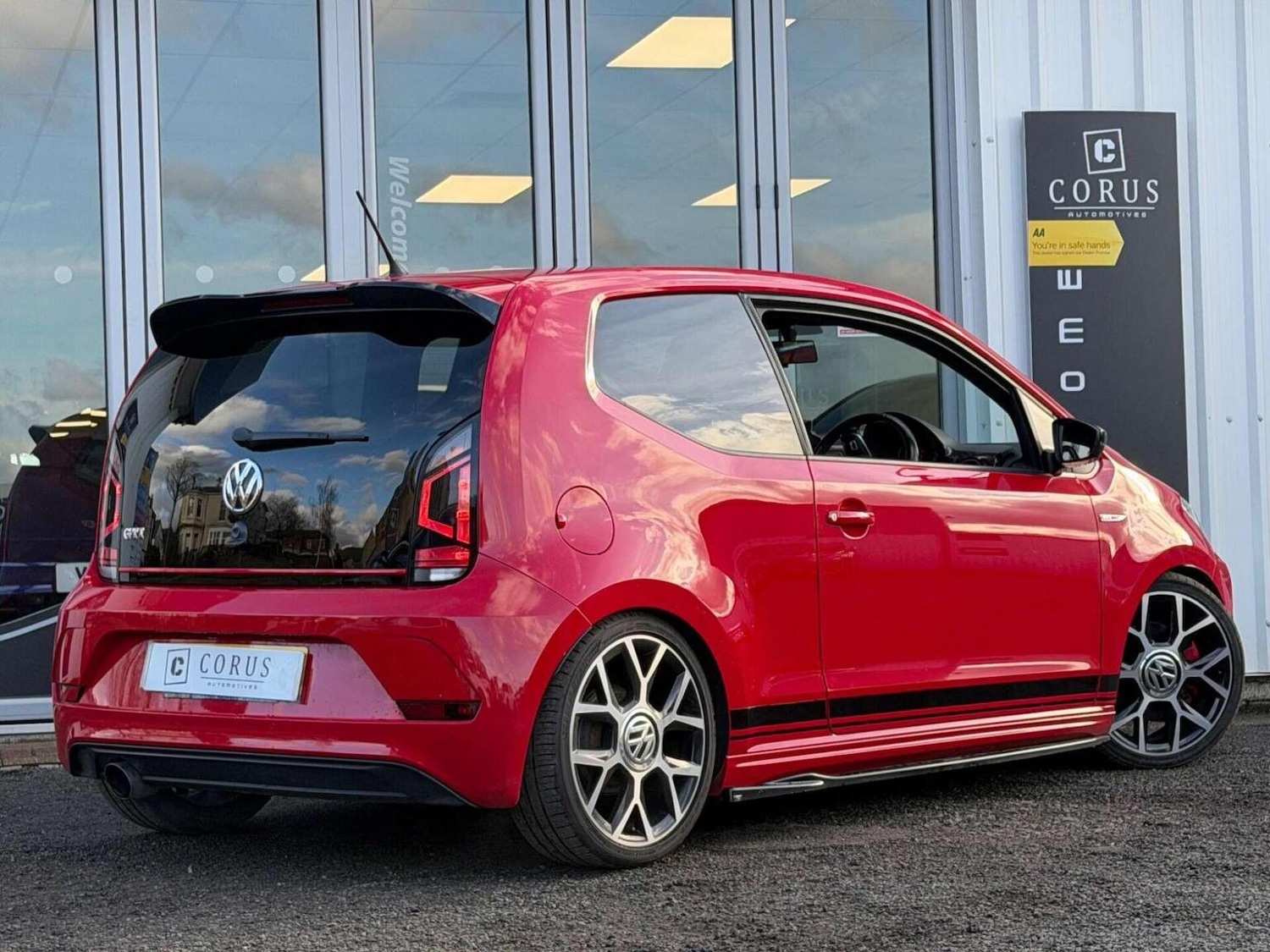 Used Volkswagen up! 2018 for sale - 77453199: Photo 13