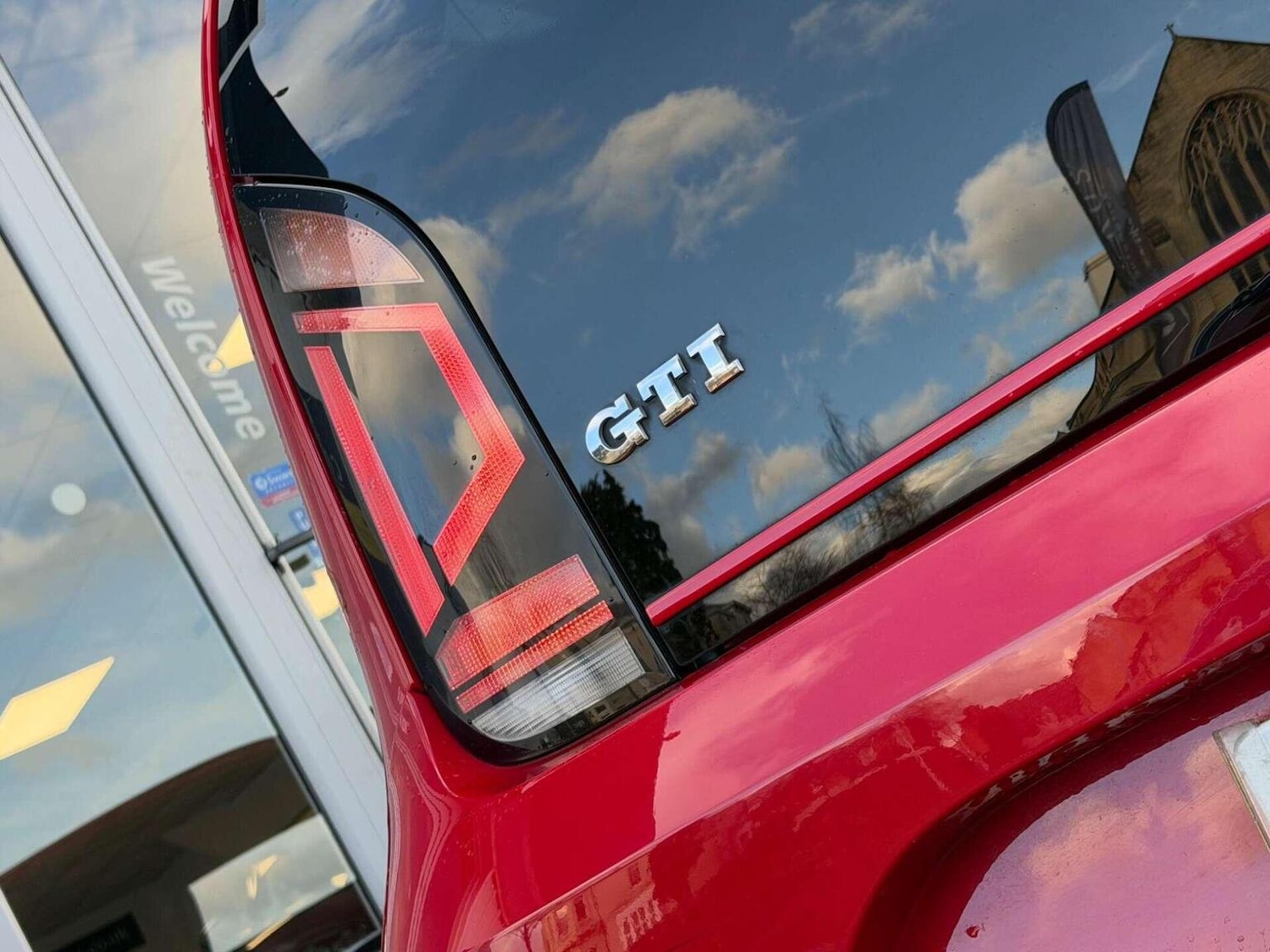 Used Volkswagen up! 2018 for sale - 77453199: Photo 16