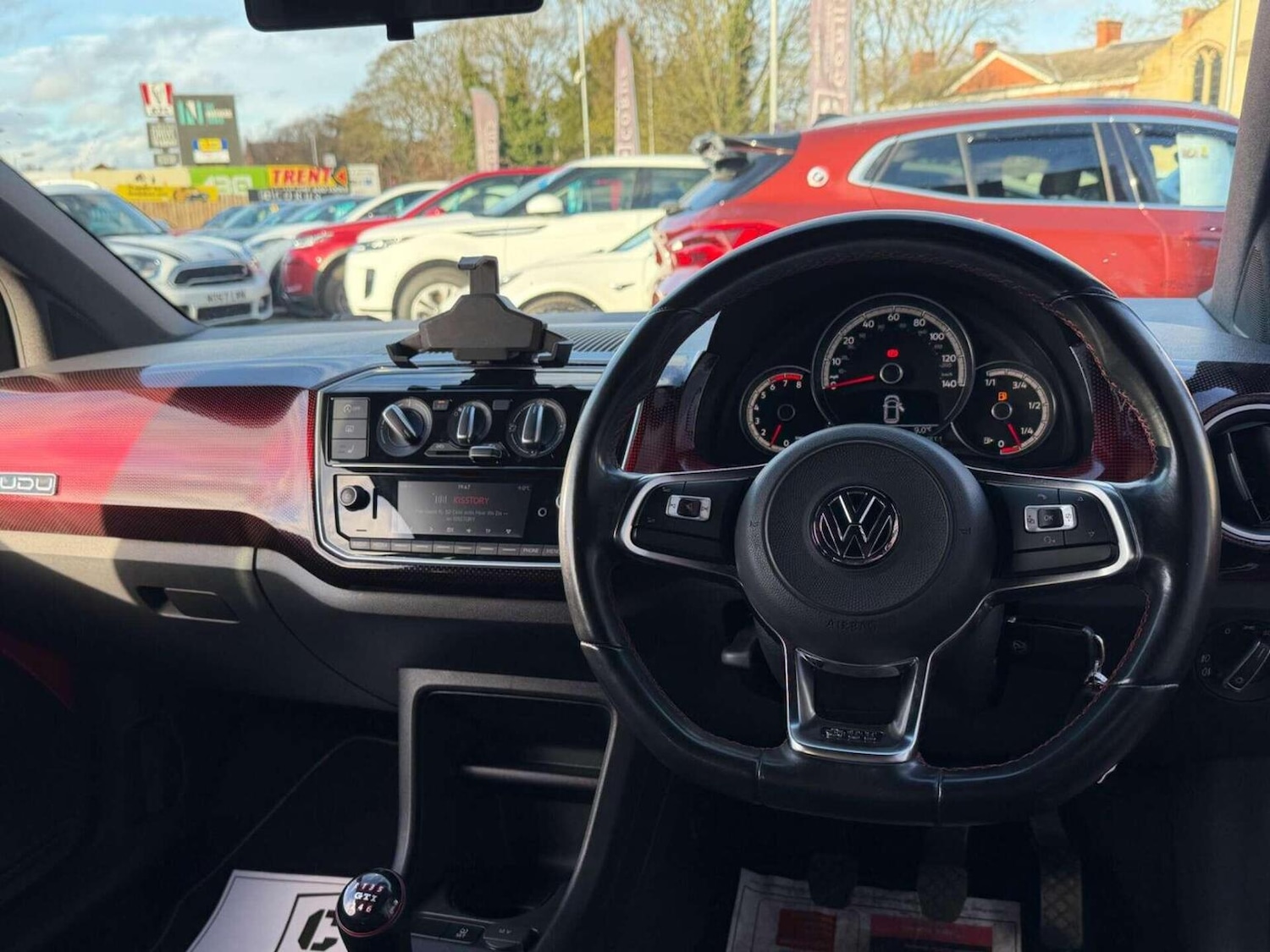 Used Volkswagen up! 2018 for sale - 77453199: Photo 24