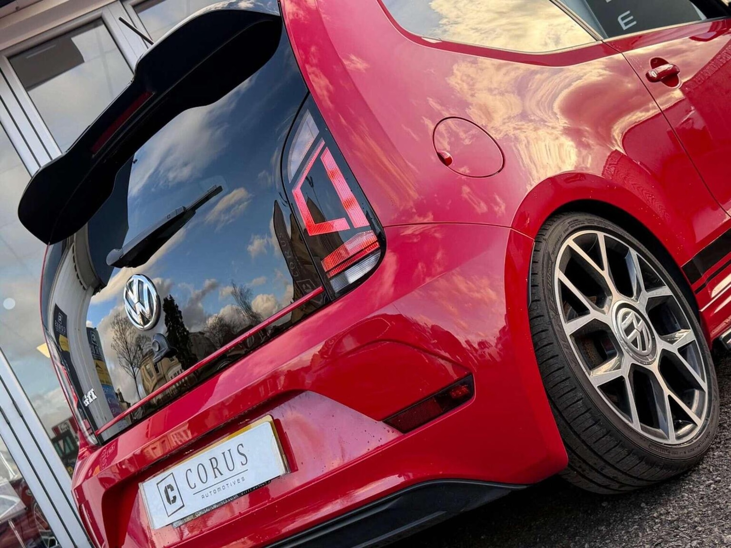 Used Volkswagen up! 2018 for sale - 77453199: Photo 9