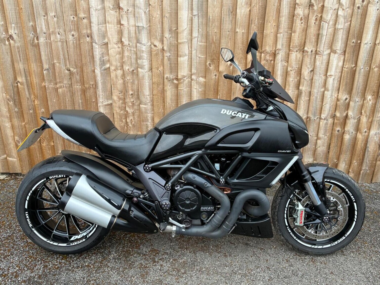 Used Ducati Diavel 2012 for sale - 78445659: Photo 3