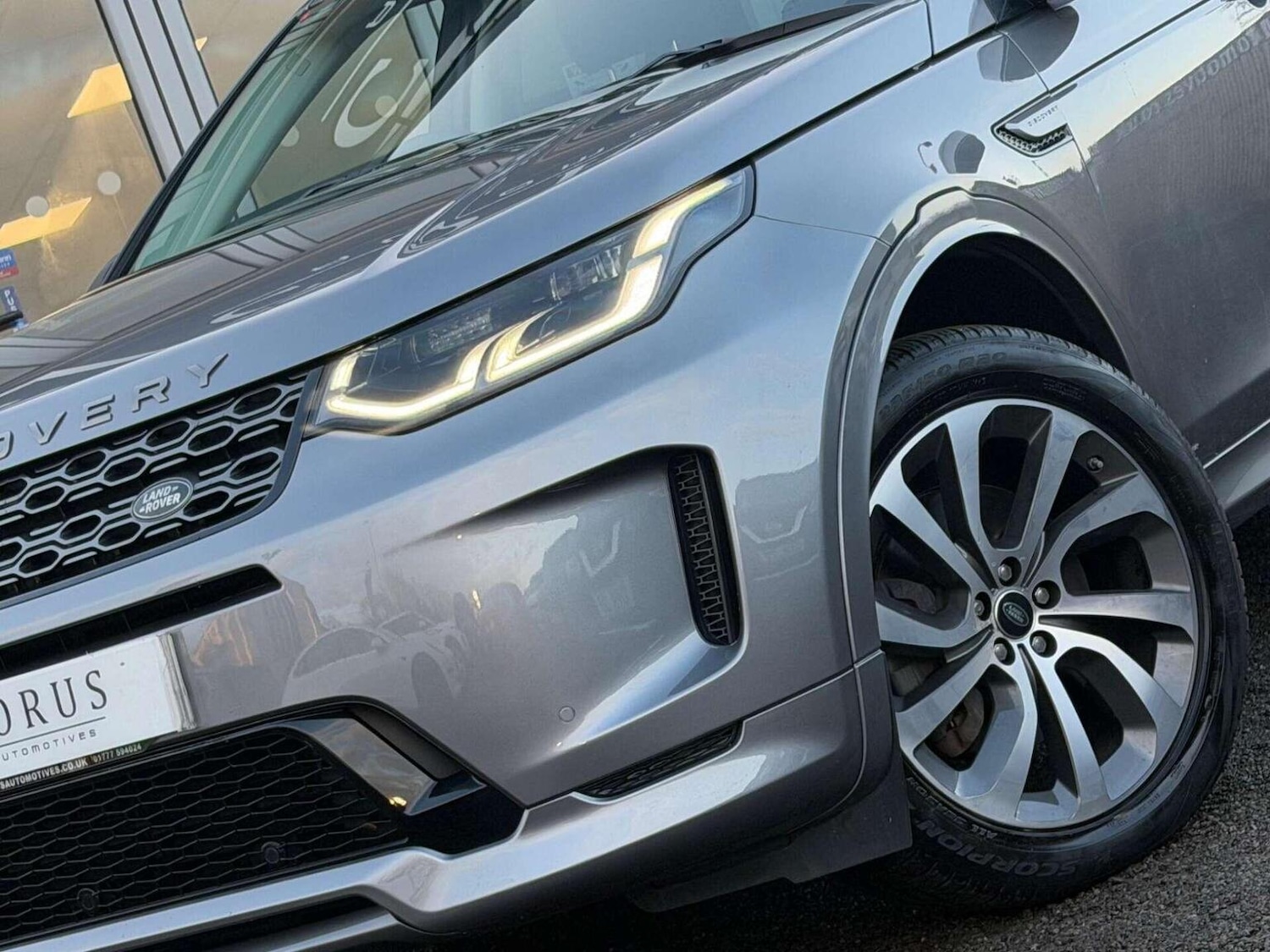 Used Land Rover Discovery Sport 2020 for sale - 77453409: Photo 3