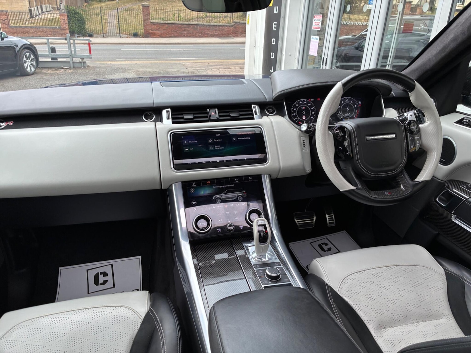 Vehicle 22