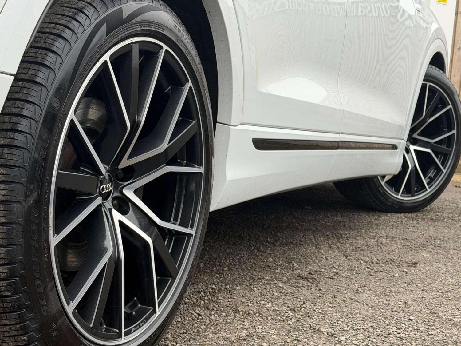 Used Audi Q8 2019 for sale - 77453272: Photo 16