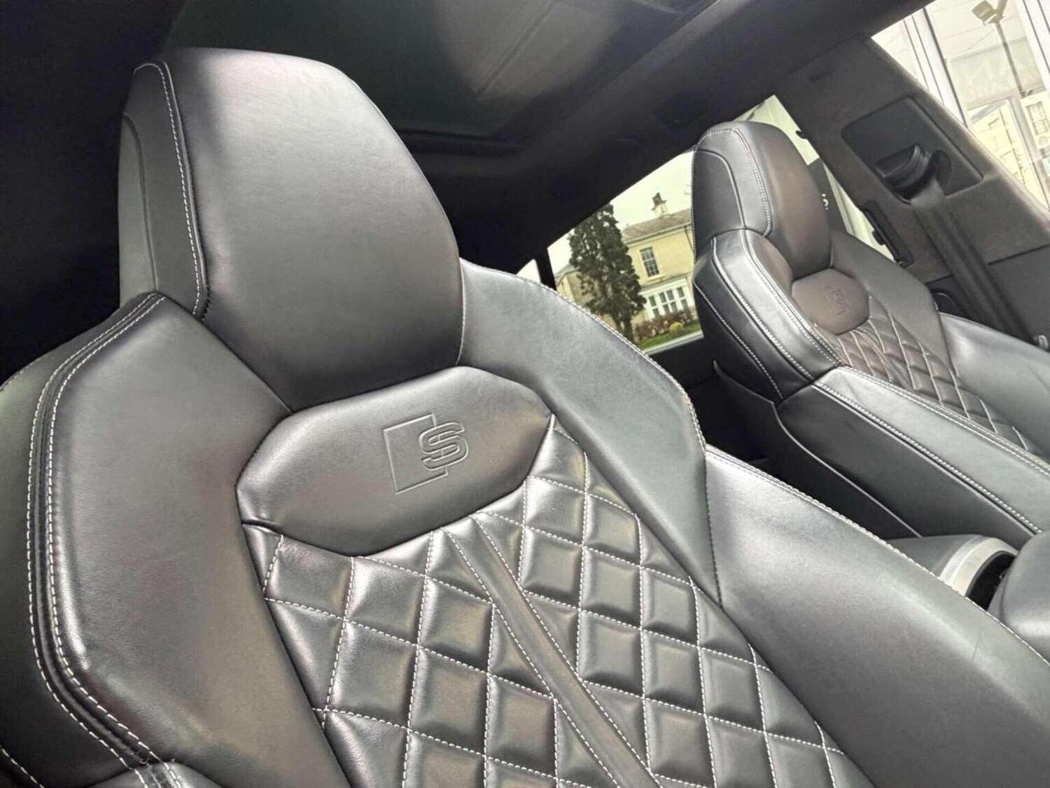 Used Audi Q8 2019 for sale - 77453272: Photo 19